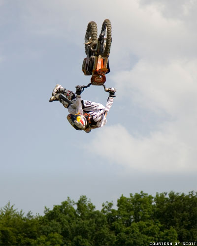 Mat Rebeaud